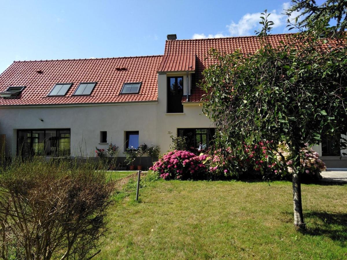 Vintage Holiday Home In Escalles With Garden Zewnętrze zdjęcie